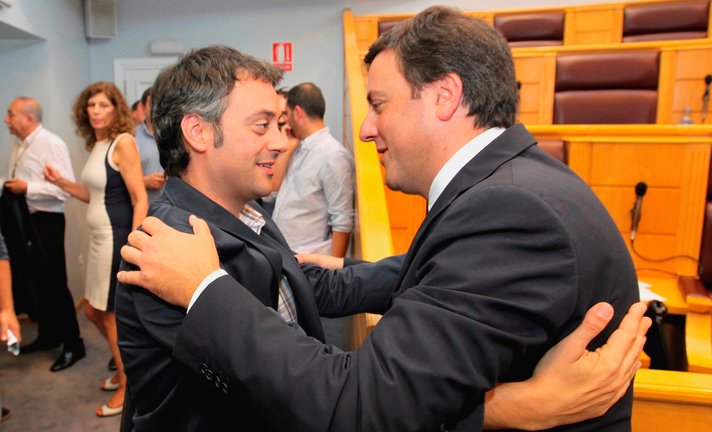 Xulio Ferreiro con el nuevo presidente de la Diputaciónr