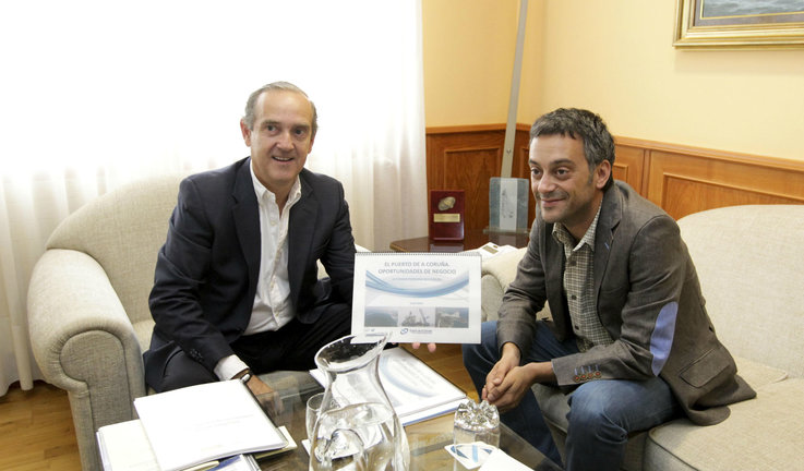 Reunión entre Enrique Losada y Xulio Ferreiro